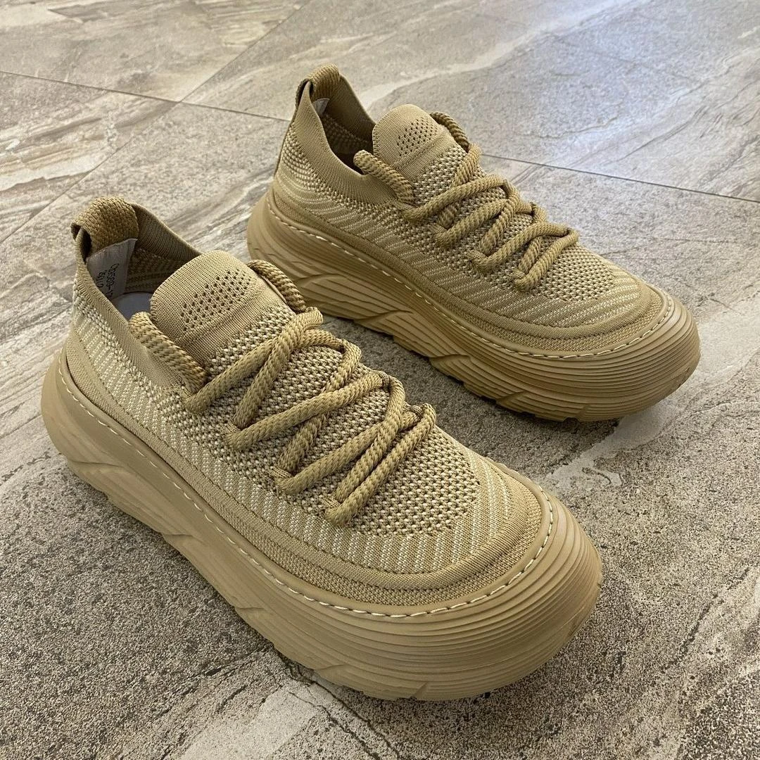 欧洲2024新款春季休闲运动板鞋男士脚蹬厚底飞织透气男鞋小众轻便