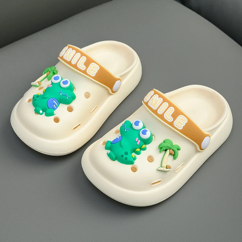 新款儿童恐龙洞洞鞋夏季可爱宝宝男女中大童浴室防滑小孩外穿鞋子
