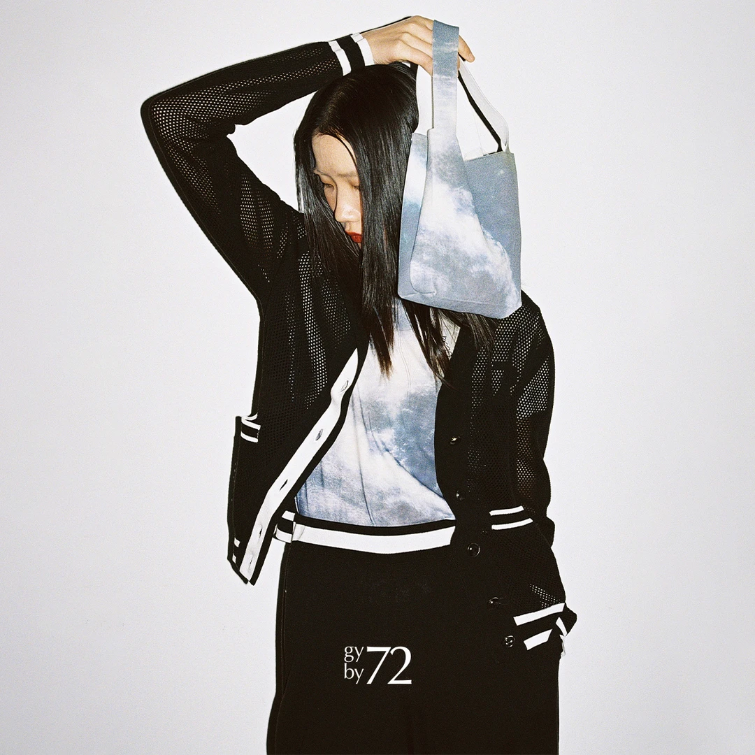 gy by 72【刻在“Z”he里】原创设计经典镂空时尚针织衫GY72SS24K015