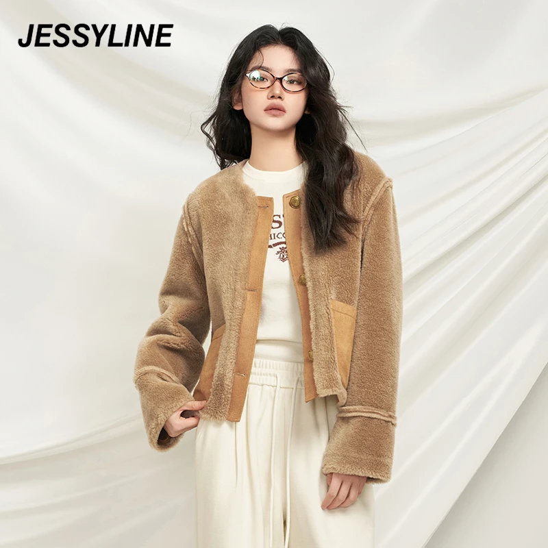 jessyline2023冬装新品 杰茜莱毛茸茸小个子绵羊毛外套 340221751