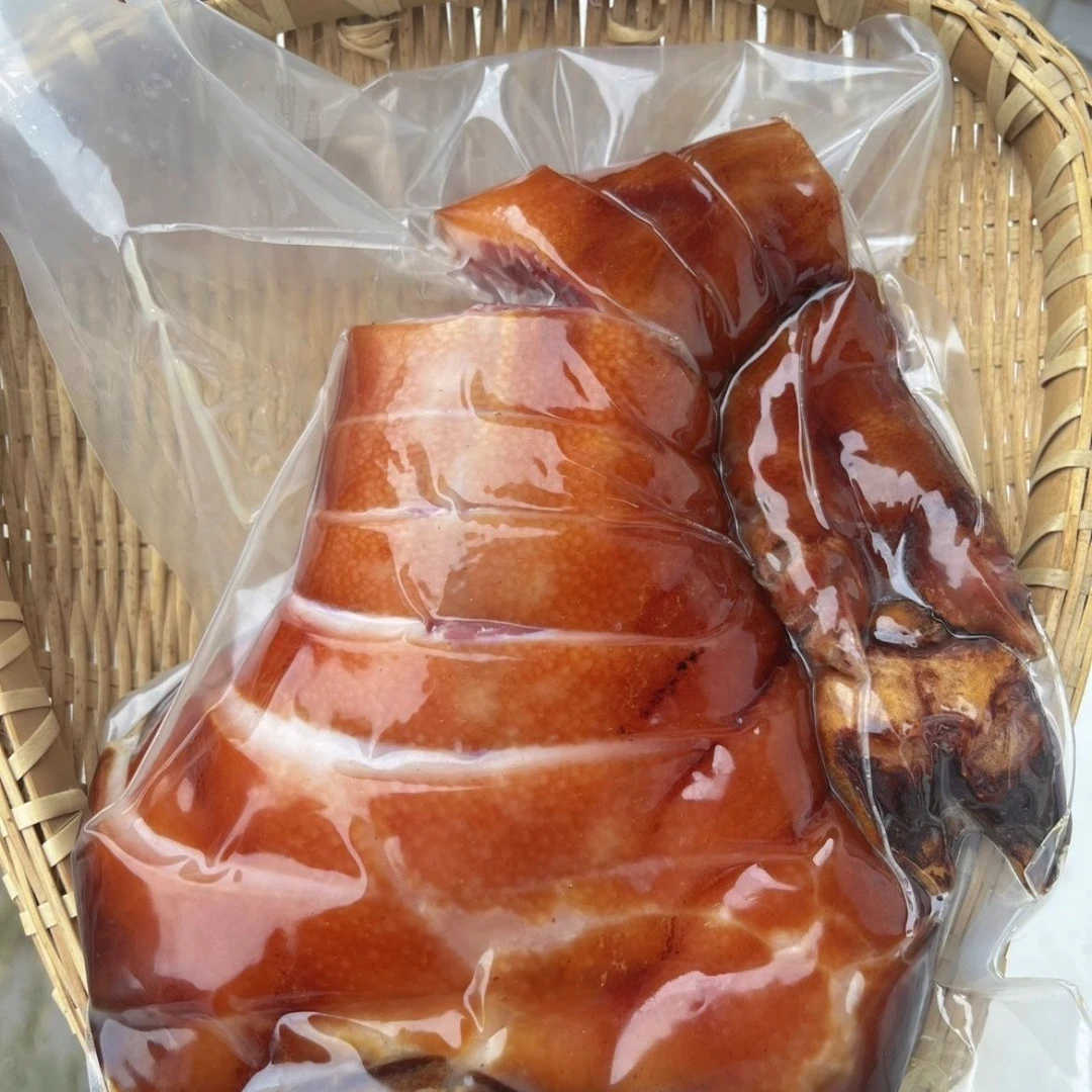 恩夔四川重庆奉节腊猪蹄土特产柏枝烟熏腊猪脚饭馆腊猪脚