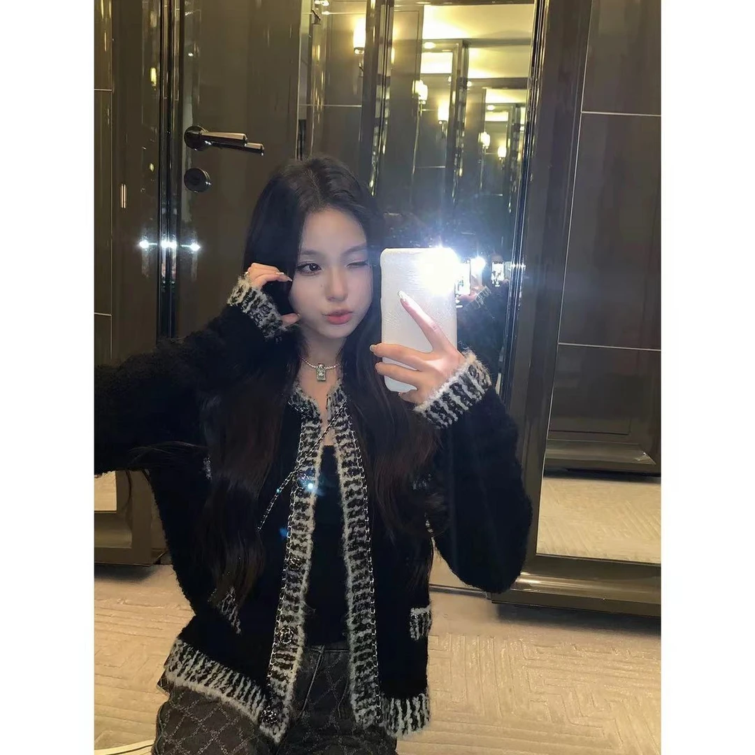 徐秋阳 黑桃女王  时尚气质秋冬百搭设计感毛衣开衫369#