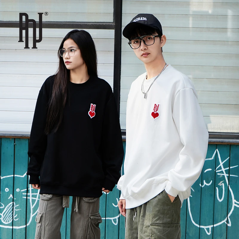PNJ情侣装爱心胸标上衣女时尚休闲潮流圆领宽松长袖卫衣PNJC002HG