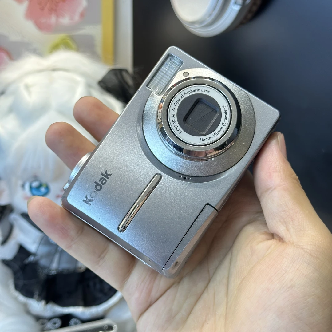 9新 Kodak/柯达 柯达c813冷白皮胶片感适新手带配件五号电池供电