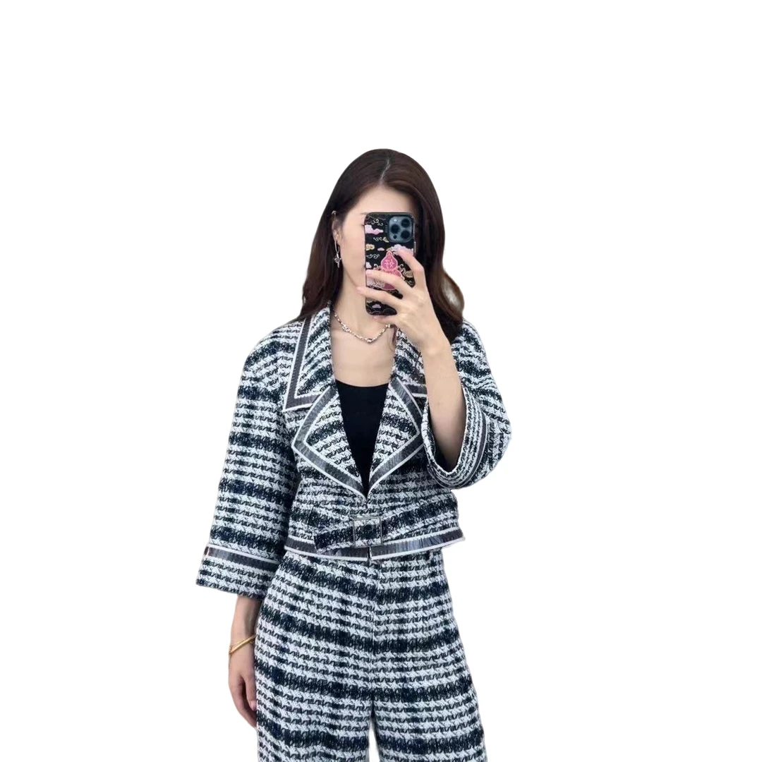 麦殿/95新/Chanel香奈儿/编织小香风套装黑白拼色/221124HD3H02