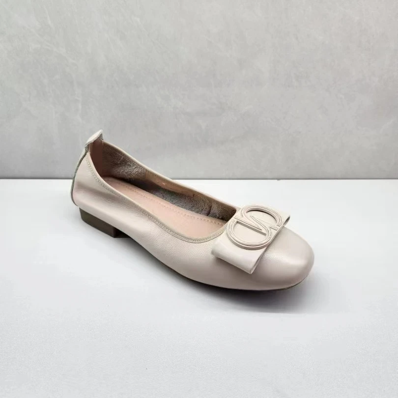 161-华0918牛皮低跟方头单鞋（36）