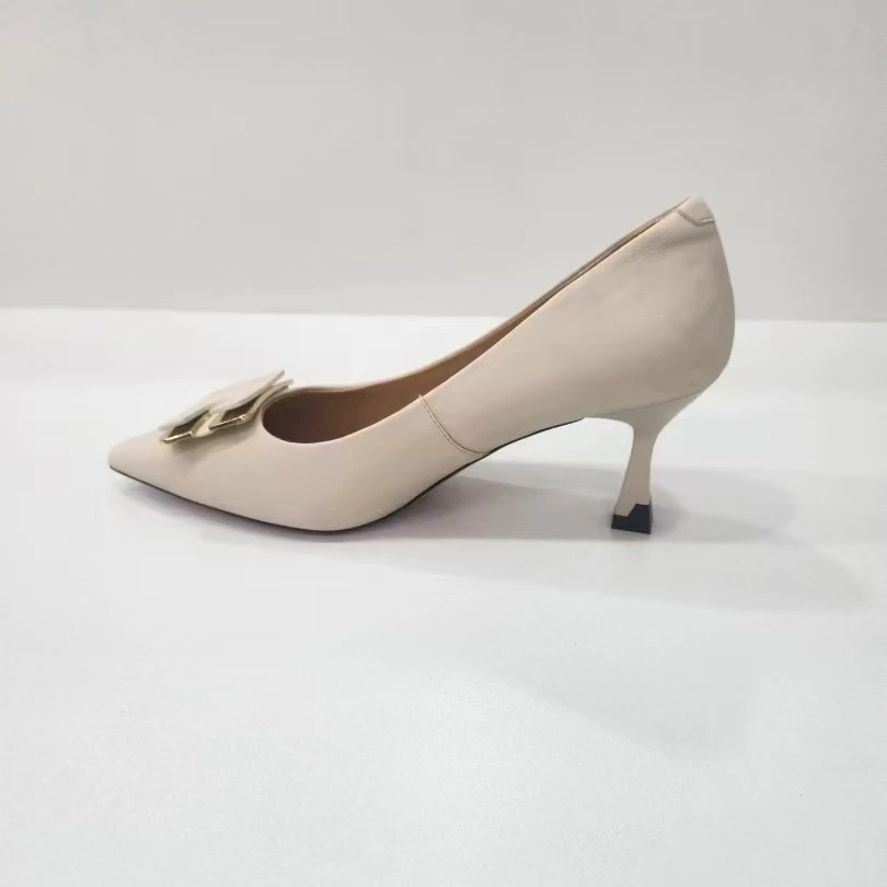 255-256贝1801新款羊皮浅口气质高跟鞋