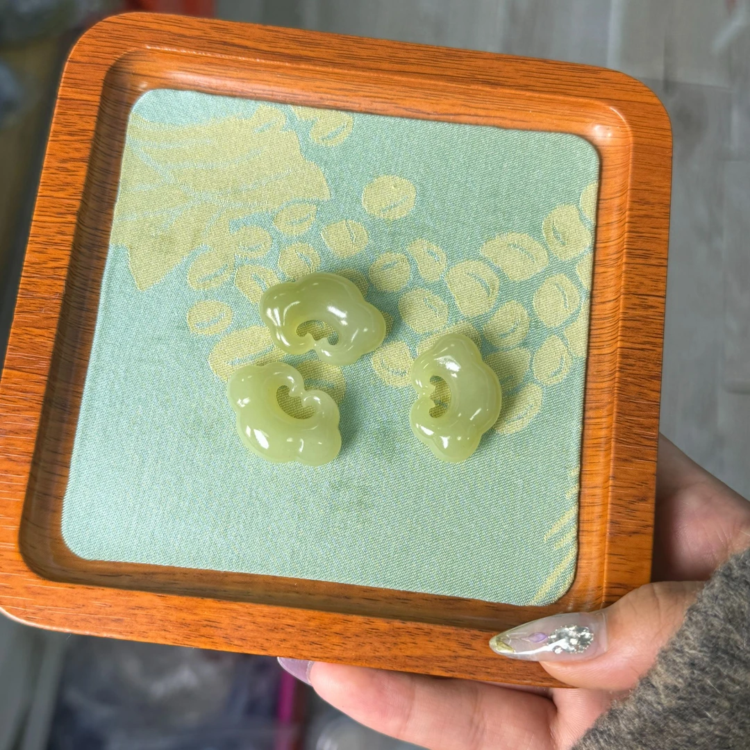 青黄口平安如意锁