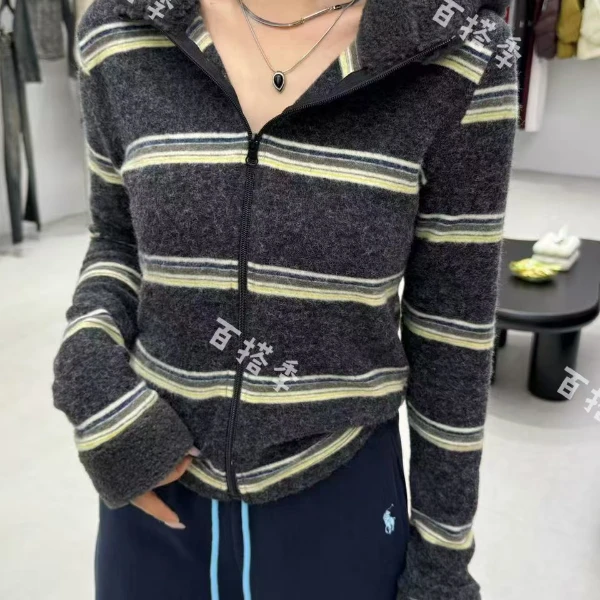 秋冬条纹连帽网红长袖百搭时尚女士休闲长袖打底衫修身