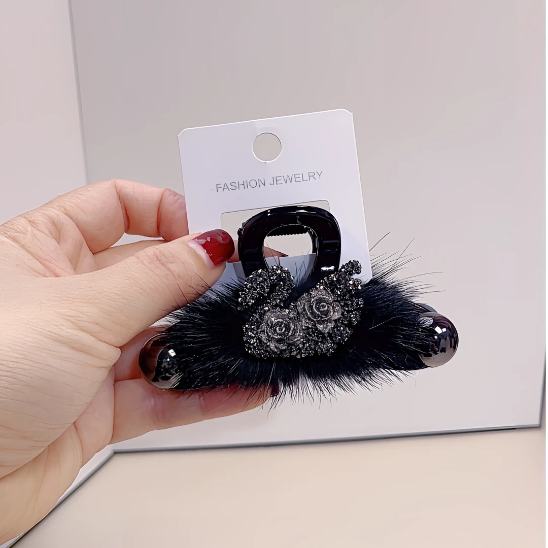 新款天鹅毛毛黑色气质时尚优雅9厘米鲨鱼夹发卡发饰
