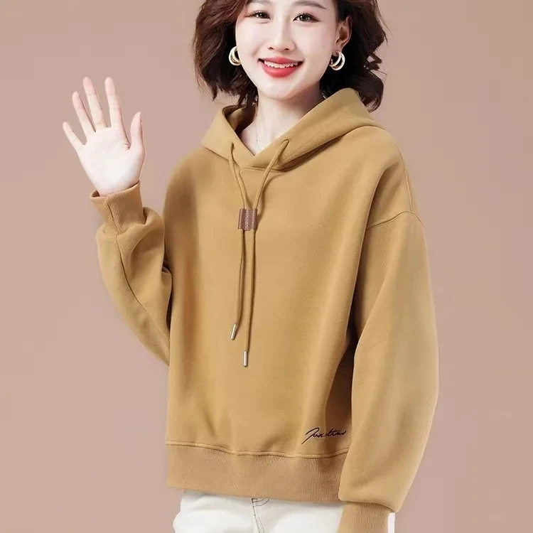 春季连帽卫衣女短款春装2024新款长袖宽松上衣春秋休闲爆款设计感