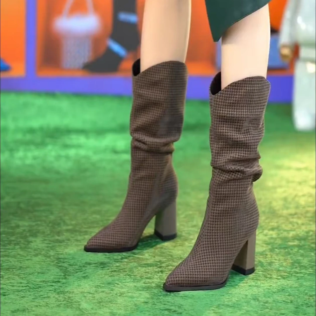 气质小个子中筒靴女2025年秋冬新款粗跟堆堆靴尖头高跟网红瘦瘦靴