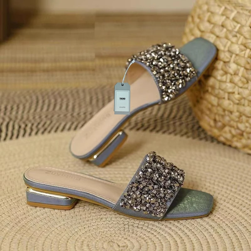 拖鞋女夏外穿时尚2024夏季新款粗跟低跟方头露趾一字拖大码41-43