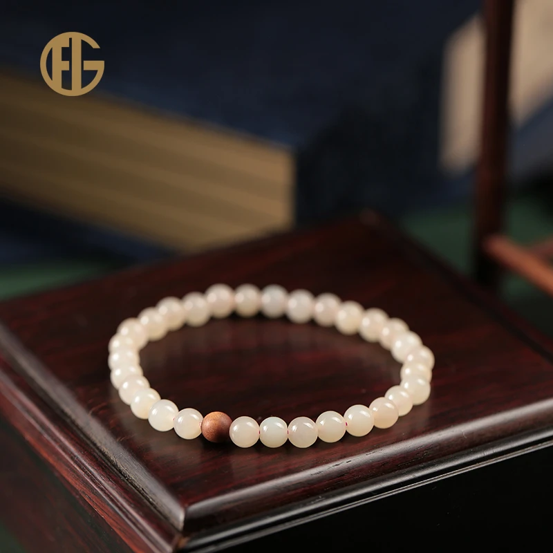 新疆和田玉-皮山藕色老坑料卡6-5mm手串多样性发一 百搭女士简约