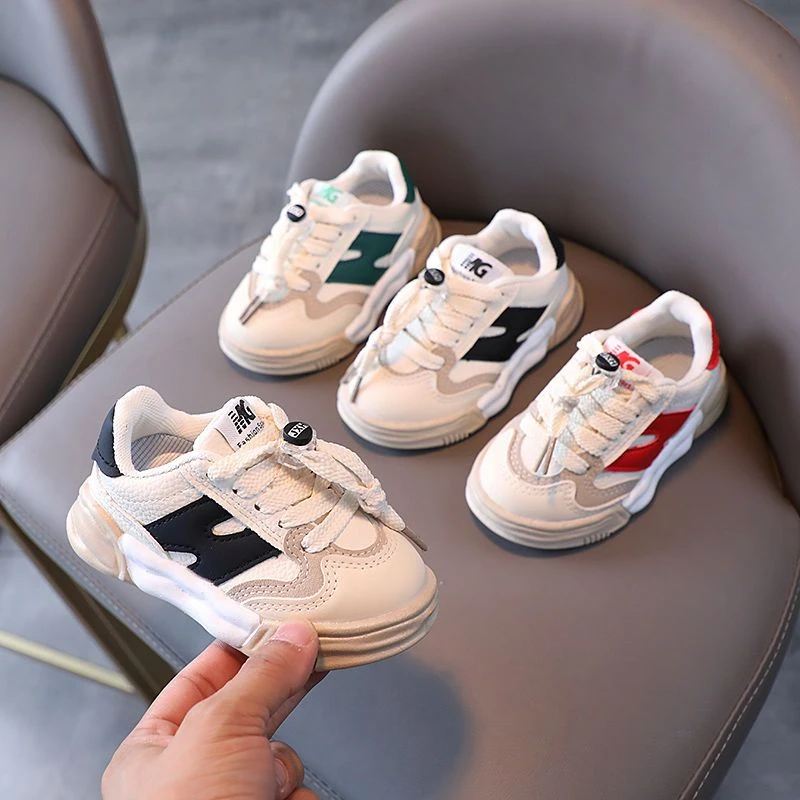 儿童板鞋男童休闲老爹鞋透气1-3-5岁6女宝宝鞋中小童秋季运动鞋子