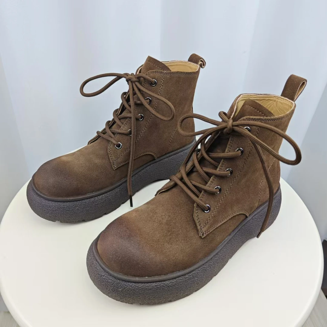 SGIRL TWTW秋冬爆款英伦风马丁靴女2024年网红复古短靴旅游户外靴