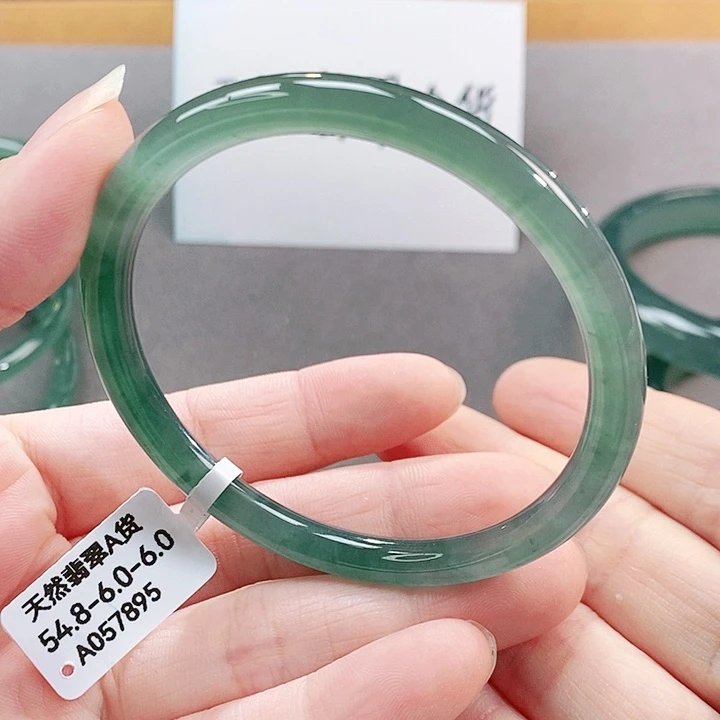 【闪购商品】翡翠手镯（圆镯）未镶嵌