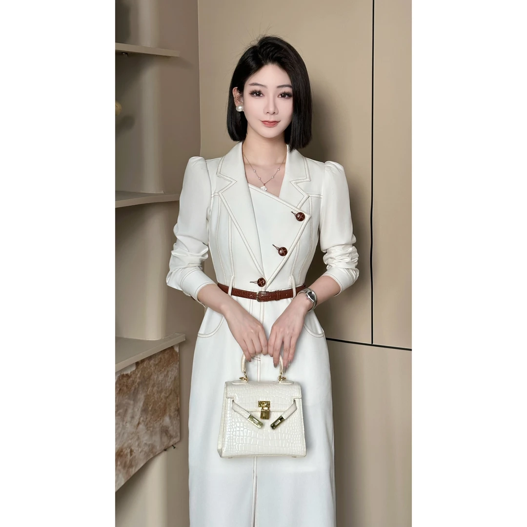 格娜【白色恋人】新款轻奢简约时尚气质小众设计感收腰长袖连衣裙