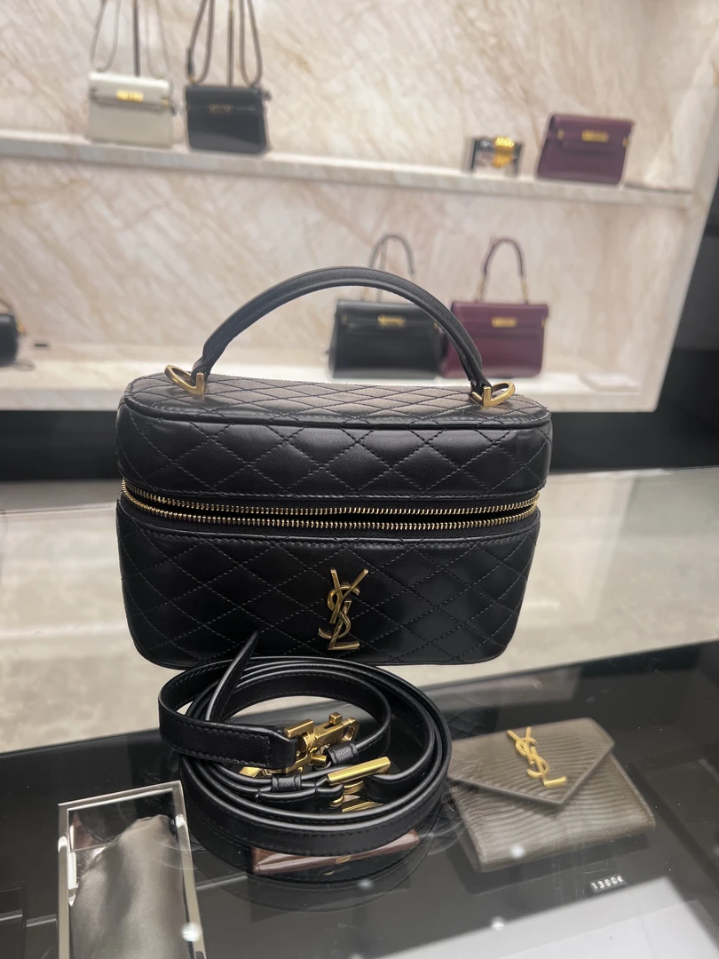 全新未使用 YSL/圣罗兰 圣罗兰  盒子包包