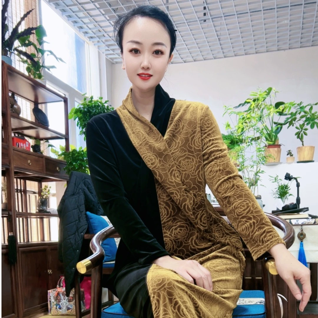 2387-1款  国风中长款连衣裙宽松时尚百搭休闲女士大码长袖气质