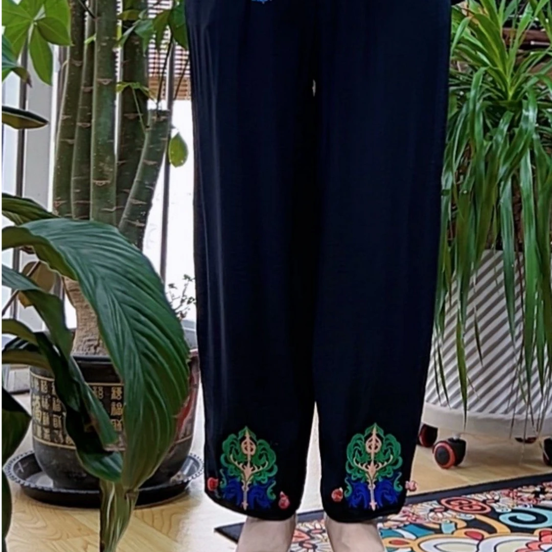 013款时尚气质休闲裤子