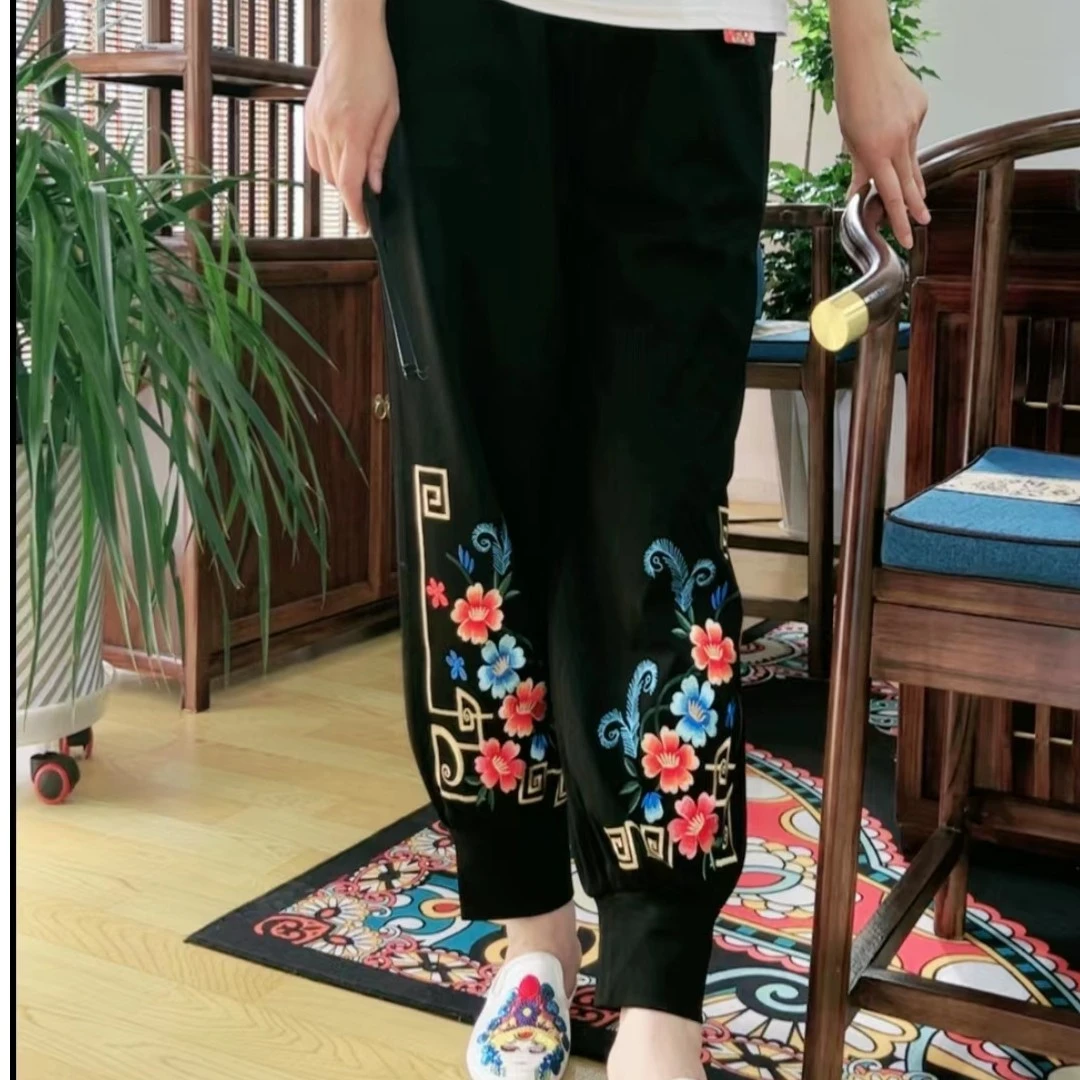 2382 裤子国风绣花休闲小脚裤秋冬时尚复古宽松