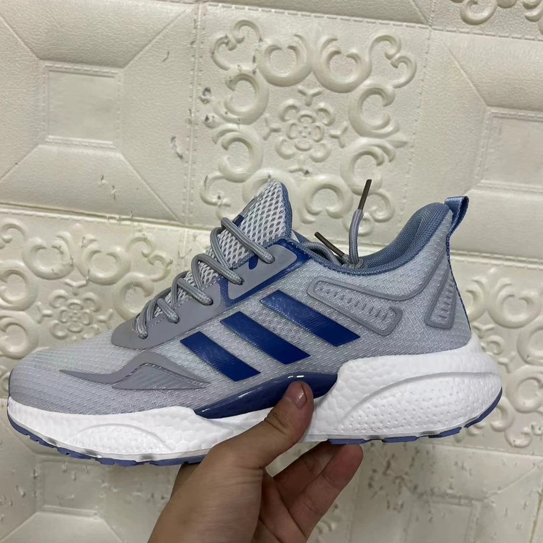 【哥俩儿家】新款时尚舒适运动鞋7871