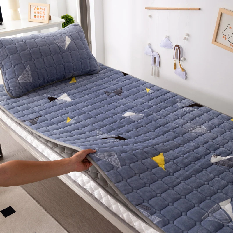 A类牛奶绒床垫软垫学生宿舍单人加厚保暖床褥法兰绒毛毯冬可机洗