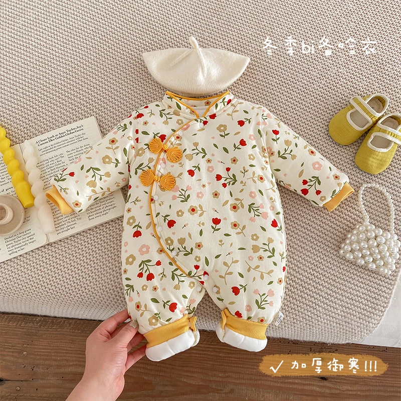 婴儿厚棉衣连体衣保暖加绒宝宝连体衣加厚御寒