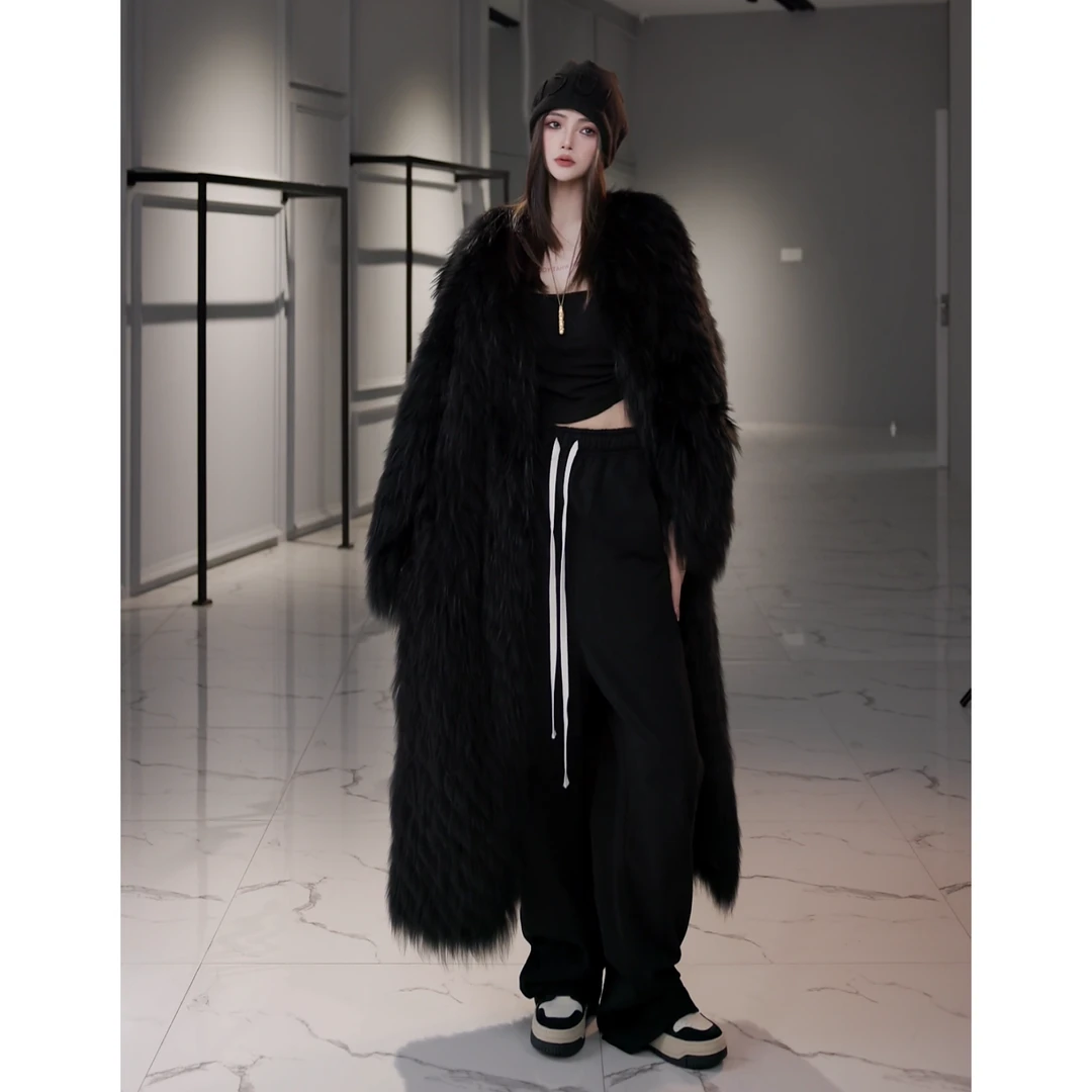 【思语】“主旋律” CC881125 设计师款貉子毛长款皮草外套