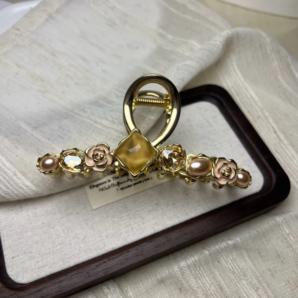 Hy 施家韩国珍珠10cm鲨鱼夹