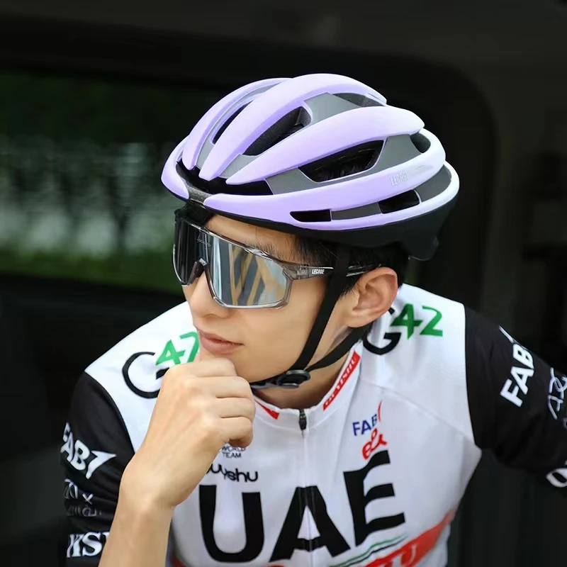 LECAGE/乐凯奇公路超轻骑行头盔骑手专用户外运动轻便男女同款