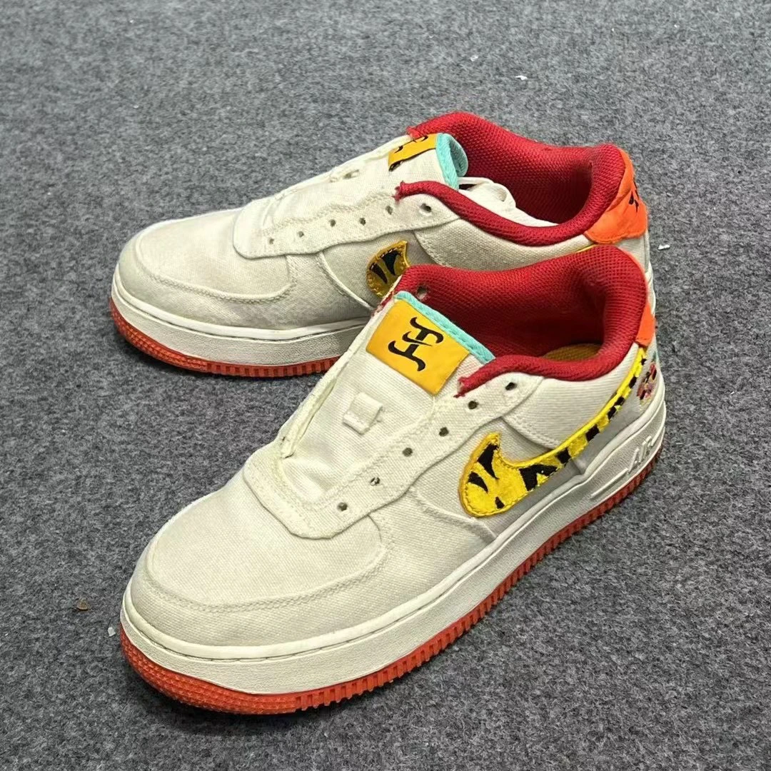 38.5码/NIKE AIRFORCE1虎纹 低帮板鞋