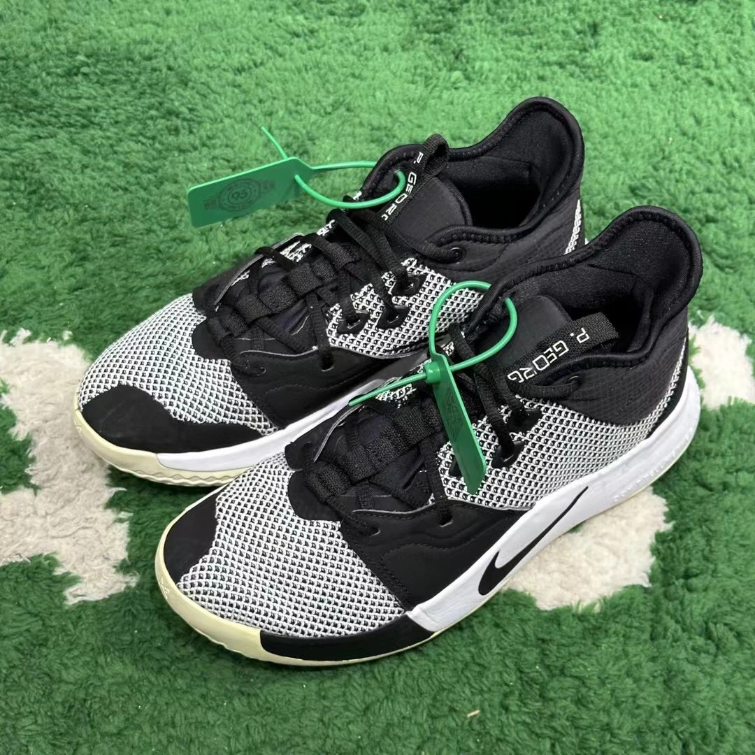 43码/ Nike PG3 奥利奥 低帮篮球鞋 公价1899