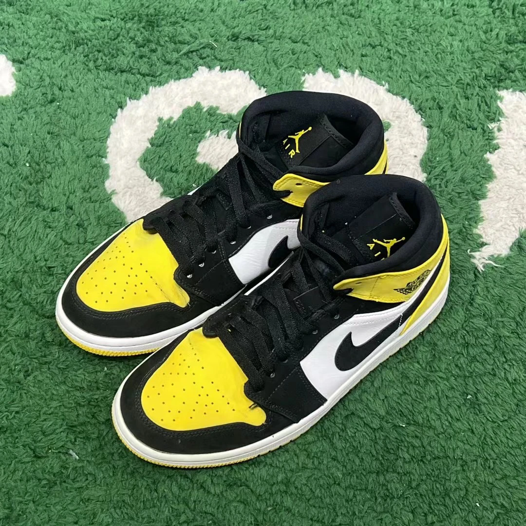 41码/ Air Jordan 1 Mid 黑黄 中帮篮球鞋 公价789