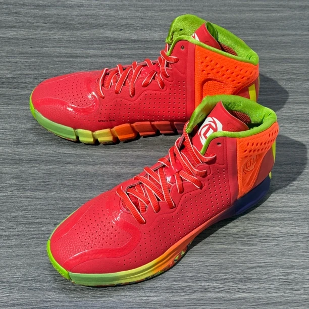 42码/Adidas/罗斯4红橙/高帮篮球鞋/9新 店