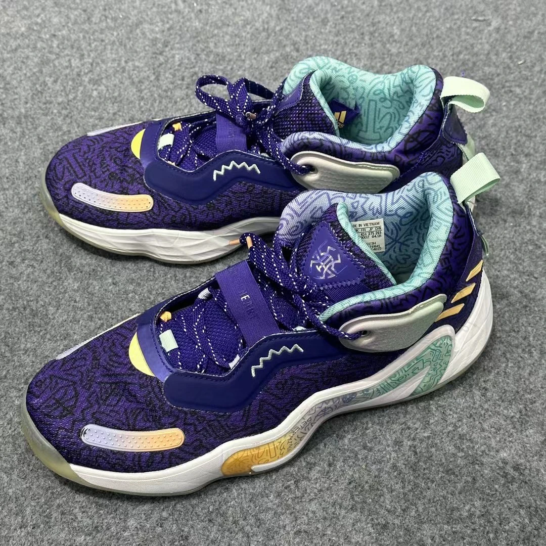 43码/ADIDAS 米切尔三代首发紫色 低帮篮球鞋