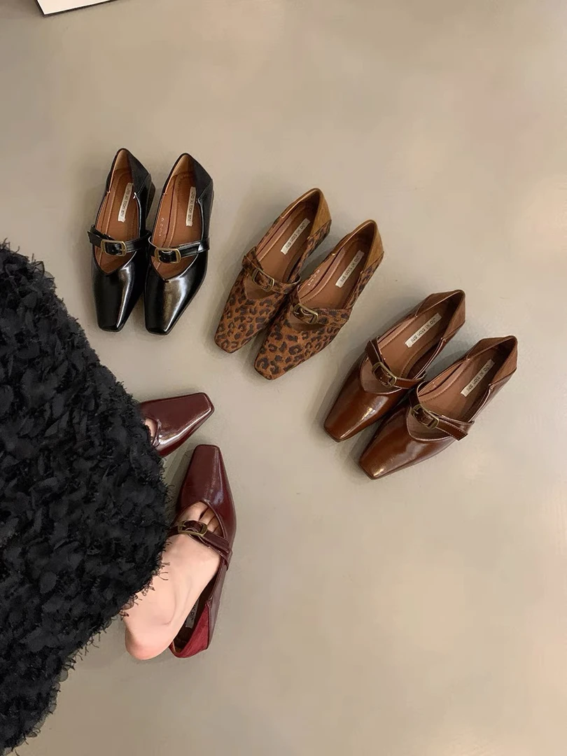 法式通勤~2024年秋季小方头浅口单鞋女粗跟气质百搭设计感晚晚鞋