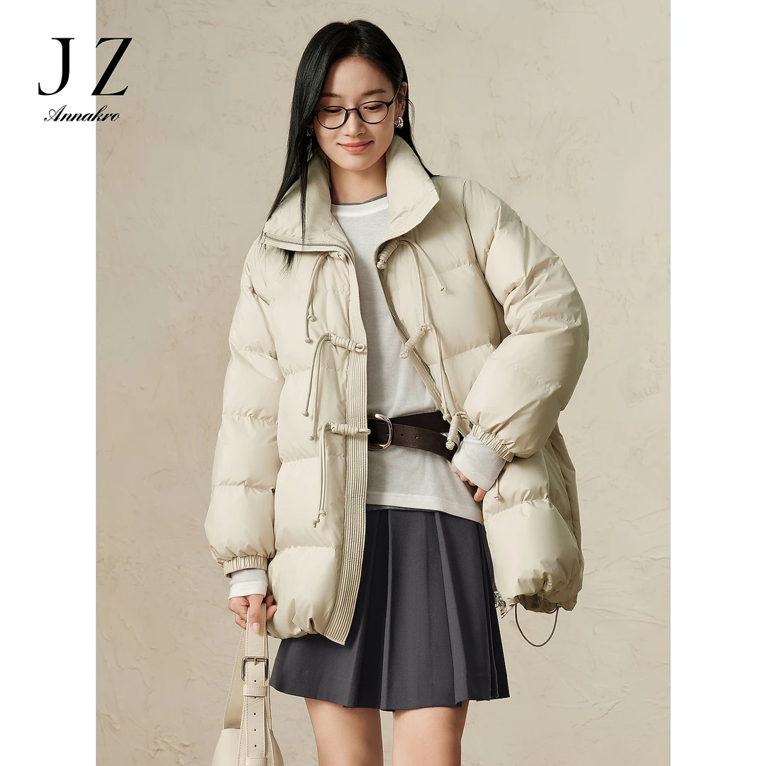 玖姿安娜蔻中式盘扣立领保暖鸭绒一手长羽绒女JTED03382小个子