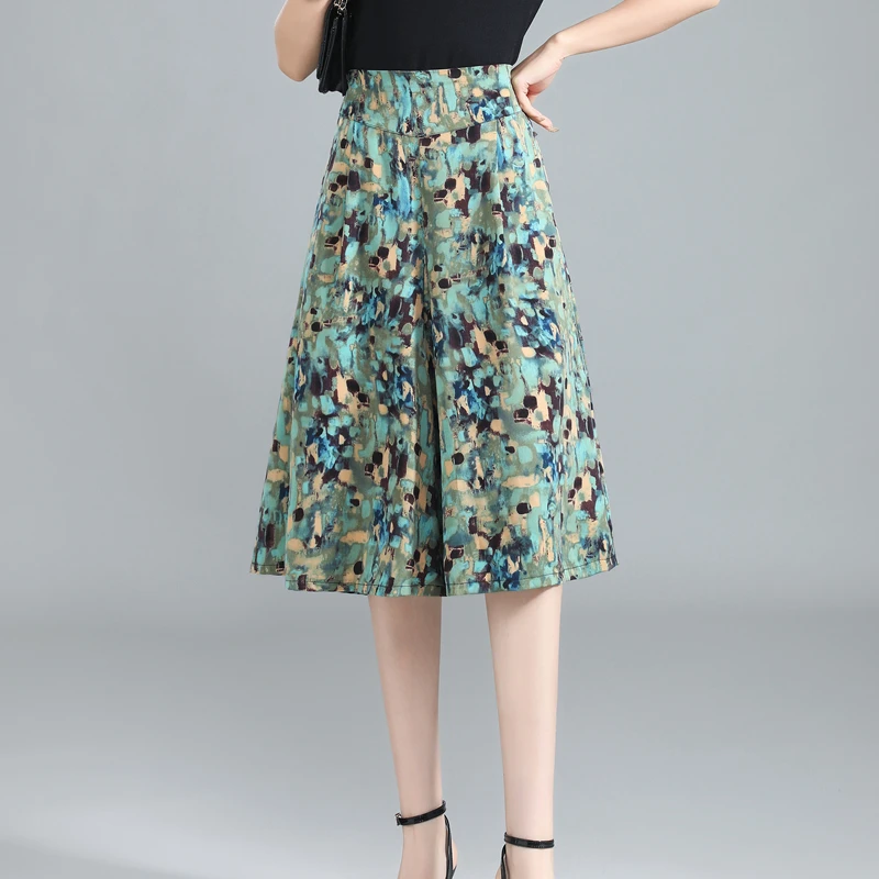 夏季妈妈款裤裙过膝薄款七分休闲阔腿裤子时尚印花高腰中老年女装