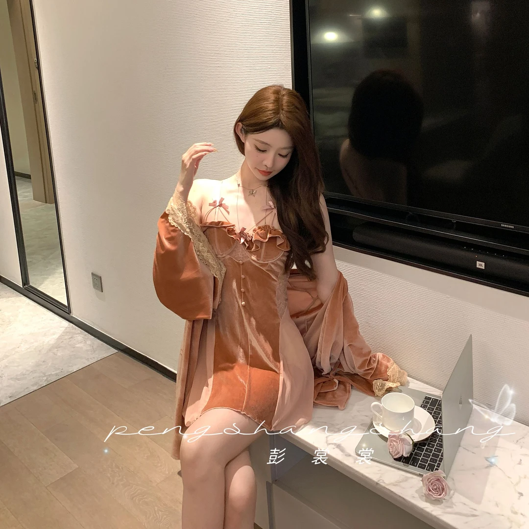 彭裳裳【柔情夜梦】蕾丝吊带网红外披睡衣性感纯欲诱惑火辣薄款夏季