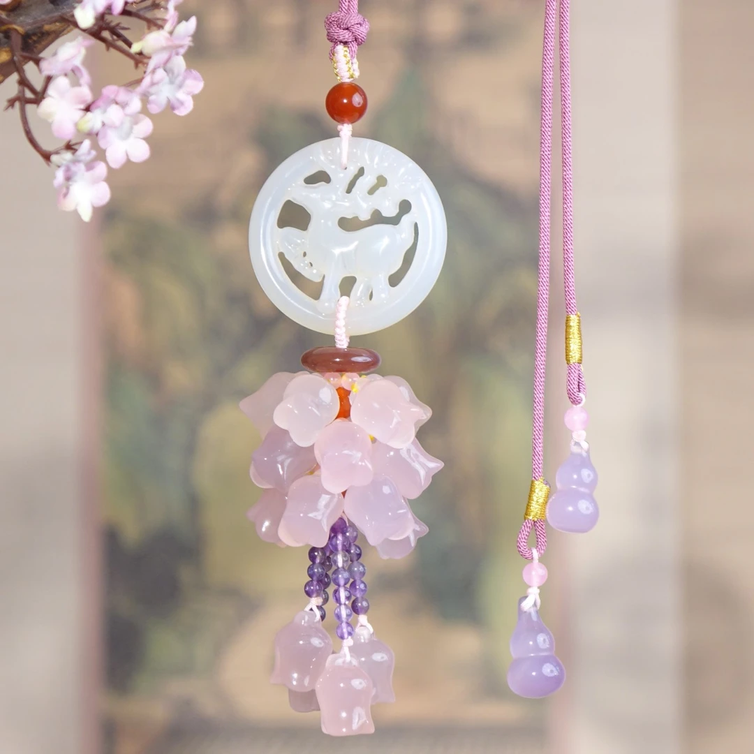 白冰小鹿粉风铃-温柔精致天然玉石车挂