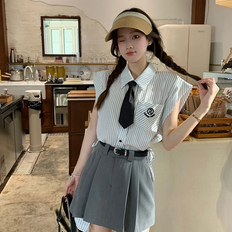 学院风复古气质徽章刺绣小飞袖衬衫设计感小众半身裙时尚两件套裙