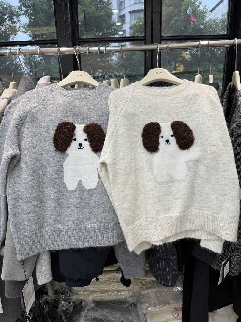 小狗毛衣宽松型中长款长袖提花