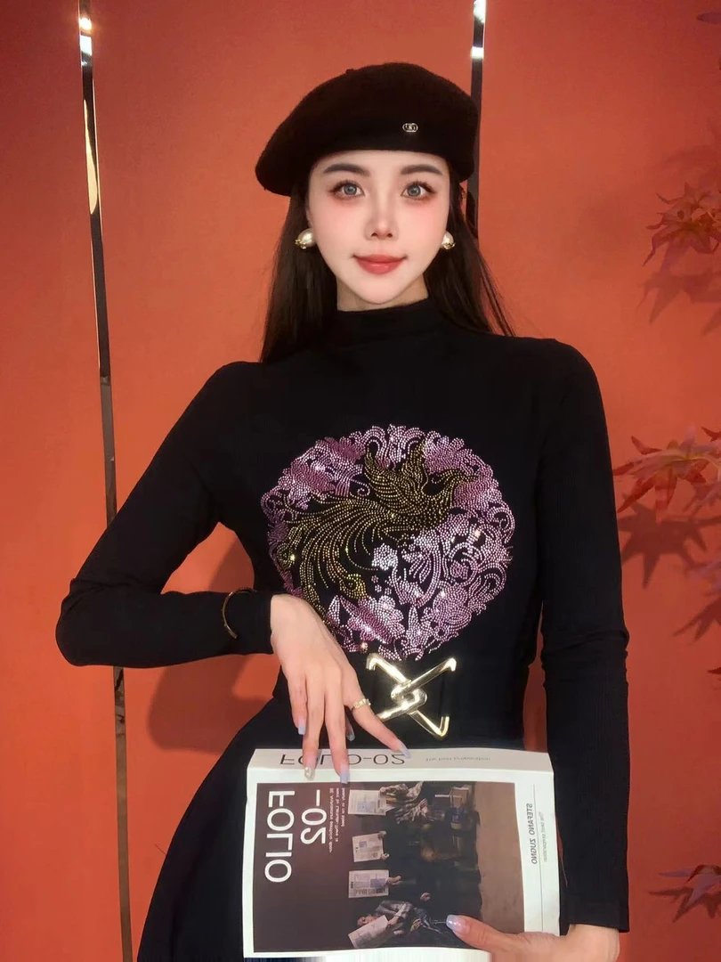 秋装新款紫气东来凤凰半高领小衫高端青奢烫钻流行时尚百搭显瘦