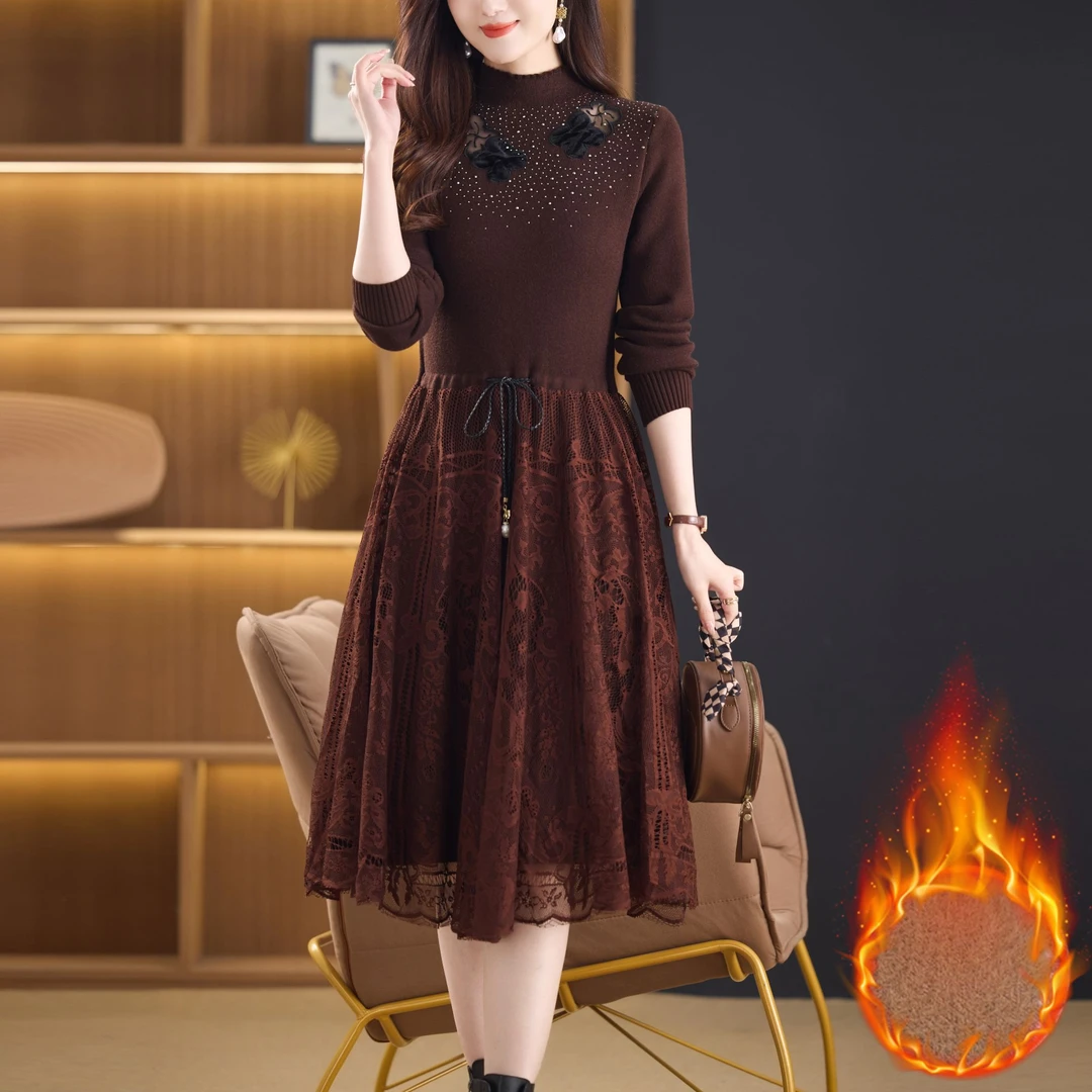 蕾丝针织连衣裙秋冬2025新款气质加绒加厚一体绒打底毛衣裙中长款