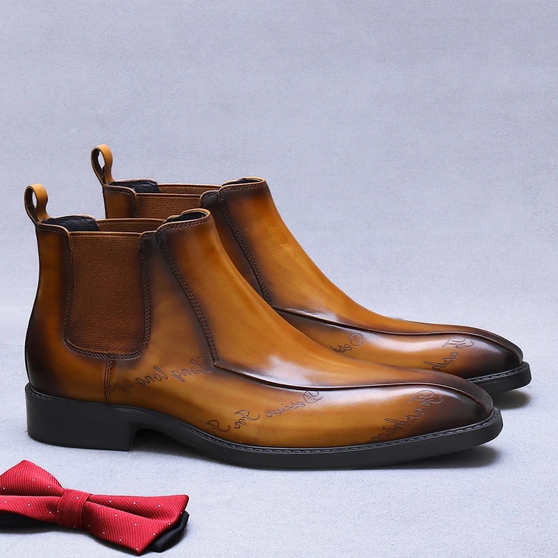 新款英文雕花头层牛皮靴英伦风复合大底系带收紧手工擦色百搭时尚