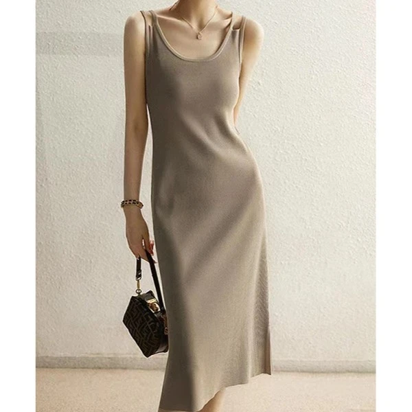 裙子纯色吊带连衣裙吊带裙秋冬显瘦高级感法式修身针织背心裙女