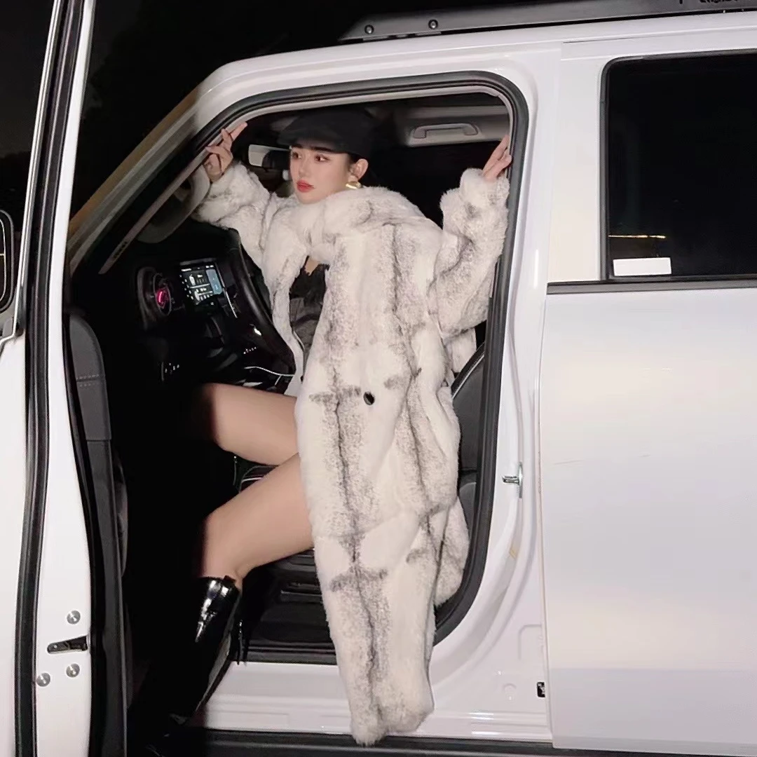 （白月光）原创设计师款新款银十字进口安哥拉兔皮毛一体皮草24007