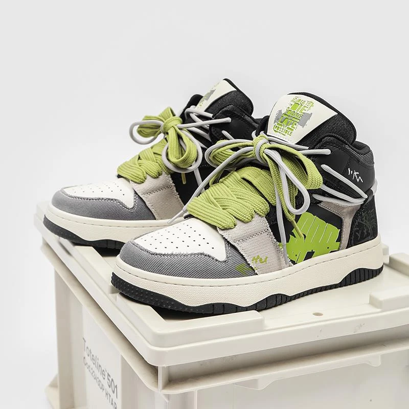 秋冬季潮流复古原创小众设计感高帮板鞋中帮休闲百搭男面包男鞋子